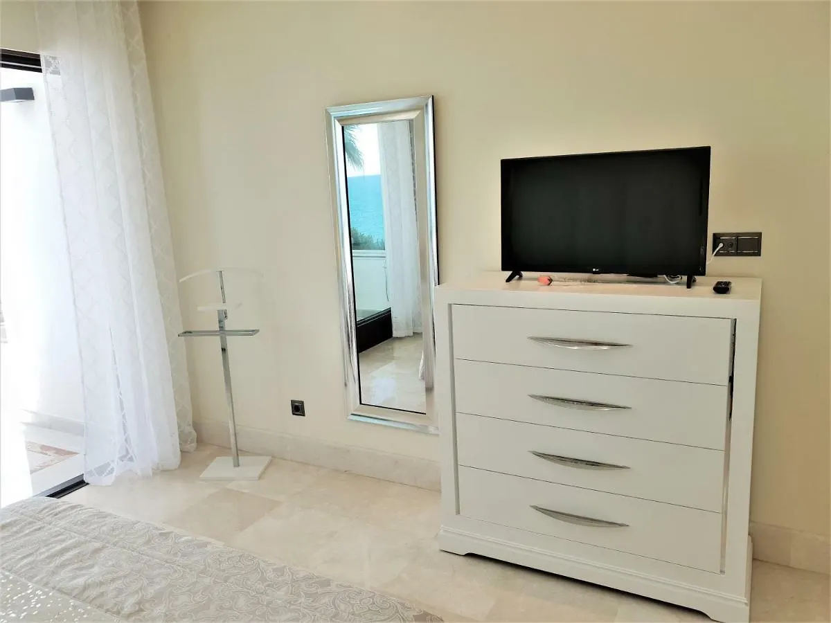 Luxury Apartment Frontal To The Sea In Estepona Doncella Beach 0*,  Spain